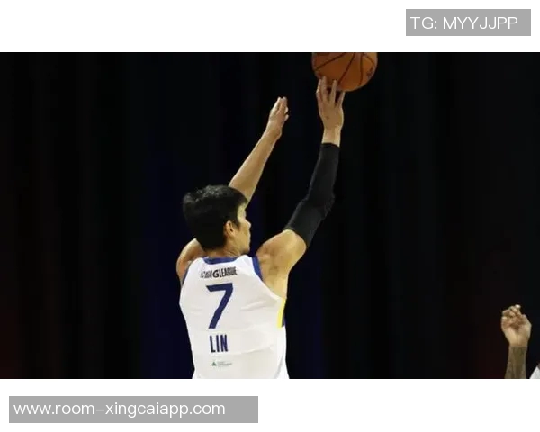 林书豪盛赞鲍威尔努力精神期待他在赛场上取得更大成功